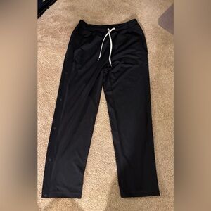Vuori Sunday Performance Warm Up Pant Men’s Size M